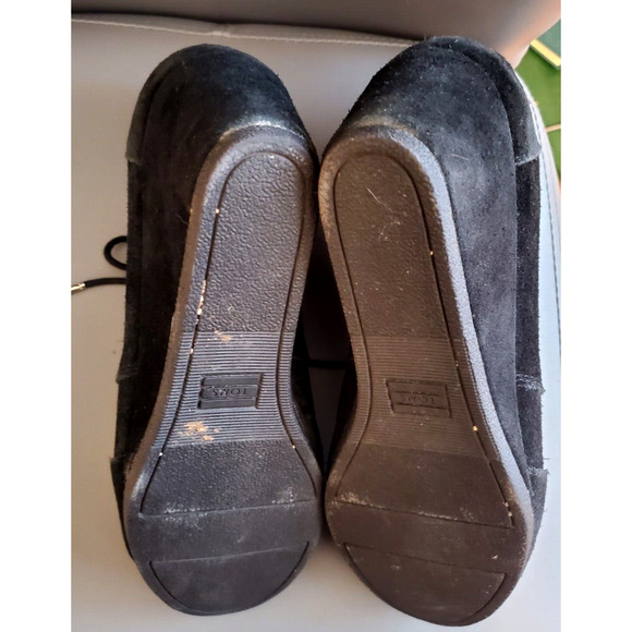 Tom's Black Suede Desert Wedge Lace-Up Booties Boots Sz 9.5W - Picture 5 of 5